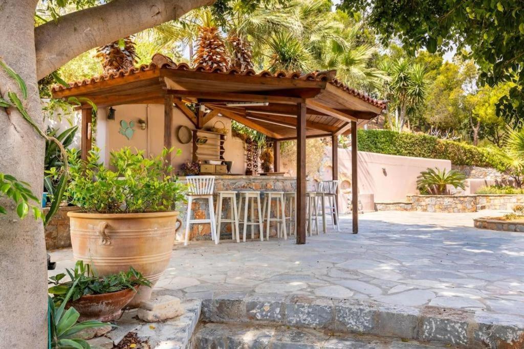 Modern Villas With Gardens And Stunning Views ليغاريا المظهر الخارجي الصورة