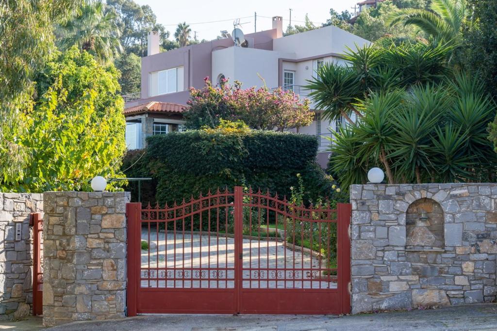 Modern Villas With Gardens And Stunning Views ليغاريا المظهر الخارجي الصورة
